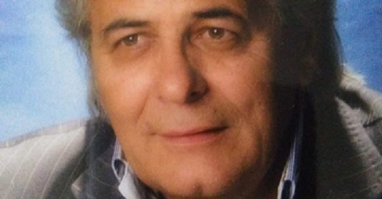 Lutto nel mondo dell’arte, è morto il “menestrello” campobassano Adriano Parente. Stroncato da una grave malattia