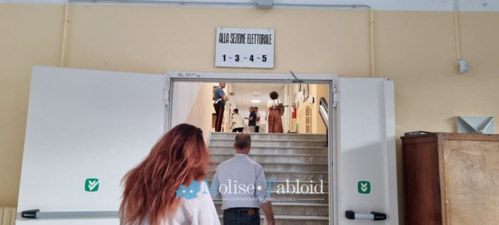 Riforma giustizia, è il giorno del referendum. Guida al voto | I dati dell’affluenza