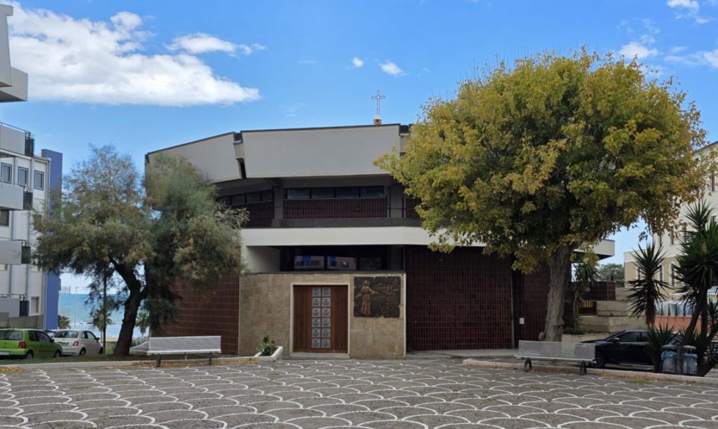 Termoli, riapre la Chiesa di Sant’Antonio di Padova: benedizione e concerto