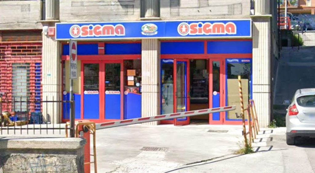 Campobasso: rapina al Sigma, uomo con volto coperto minaccia cassieri e si dà alla fuga