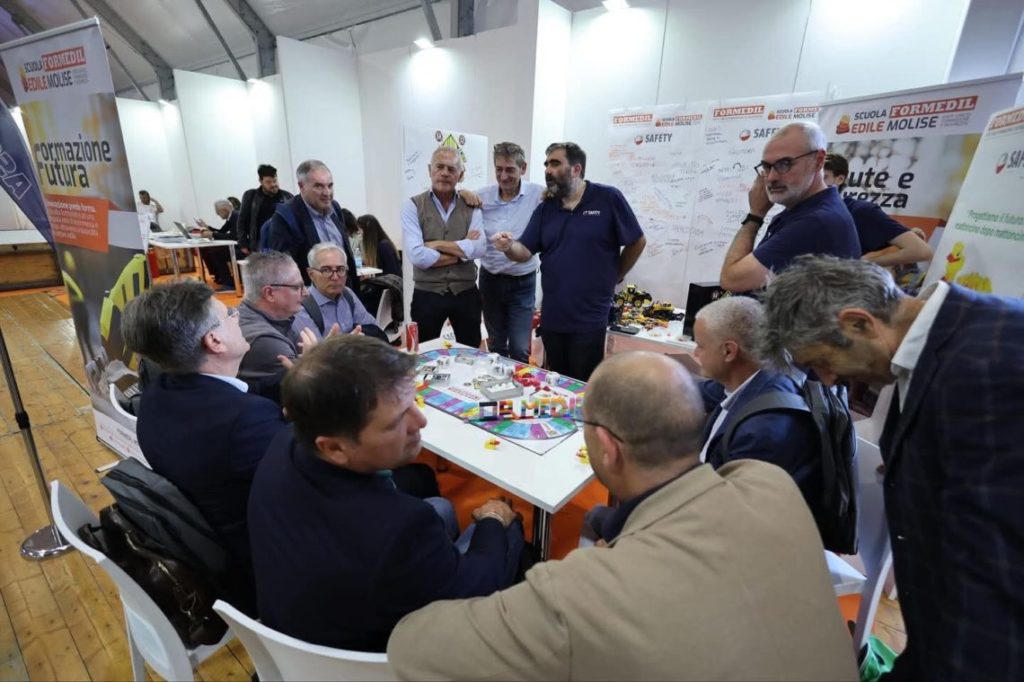 Un gioco da tavolo ideato da due campobassani per promuovere la sicurezza in edilizia, presentato alla Fiera di Bari