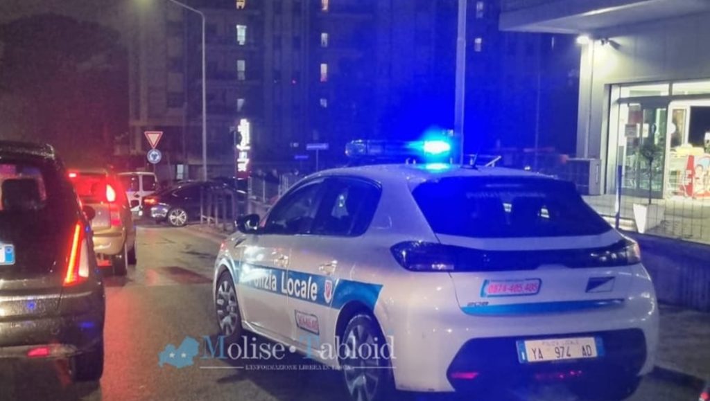 Pedone investito in via San Giovanni vicino al supermercato, trasportato in ospedale