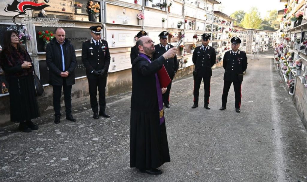Giornata defunti: Carabinieri ricordano il collega Elio Di Mella, ucciso da commando durante servizio di scorta