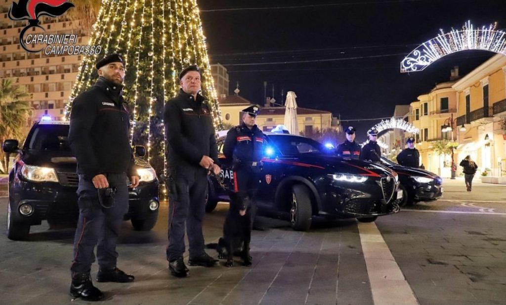 Controlli sulla costa, 4 persone denunciate per spaccio di droga e violazione obbligo dimora
