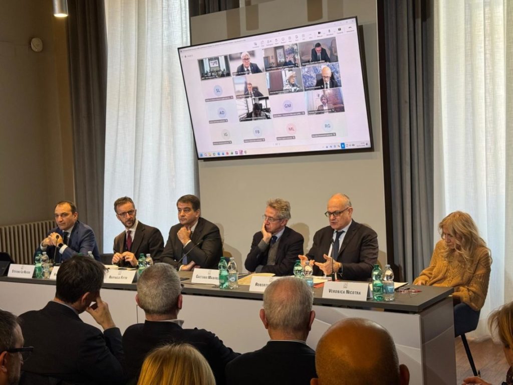 Fitto incontra i sindaci Anci, presentata l’Agenda per le Città dell’Unione Europea