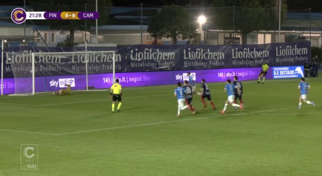 Serie C. Il Campobasso resta in dieci e cade a Pineto: decide il rigore di D’Andrea. VIDEO