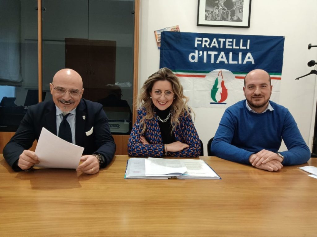 Trasporto pubblico e bollette dell’acqua “impazzite”, FdI chiede lumi e avanza proposte