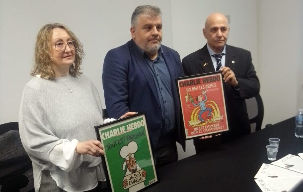 Donati due quadri di Charlie Hebdo all’Ordine dei Giornalisti del Molise