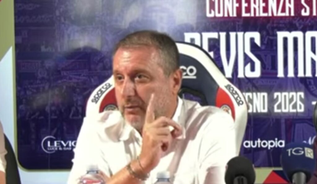Campobasso, presentato il nuovo mister Mangia: “Obiettivi? Partiamo da quelli quotidiani per migliorare. Bei ricordi con Cosco”