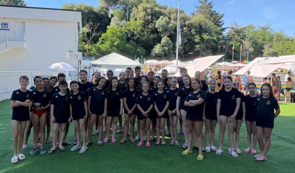 Nuoto, 45 medaglie per la Hidro Sport alla finale della Molise Swim Cup. In tre qualificati per Scanzano Jonico