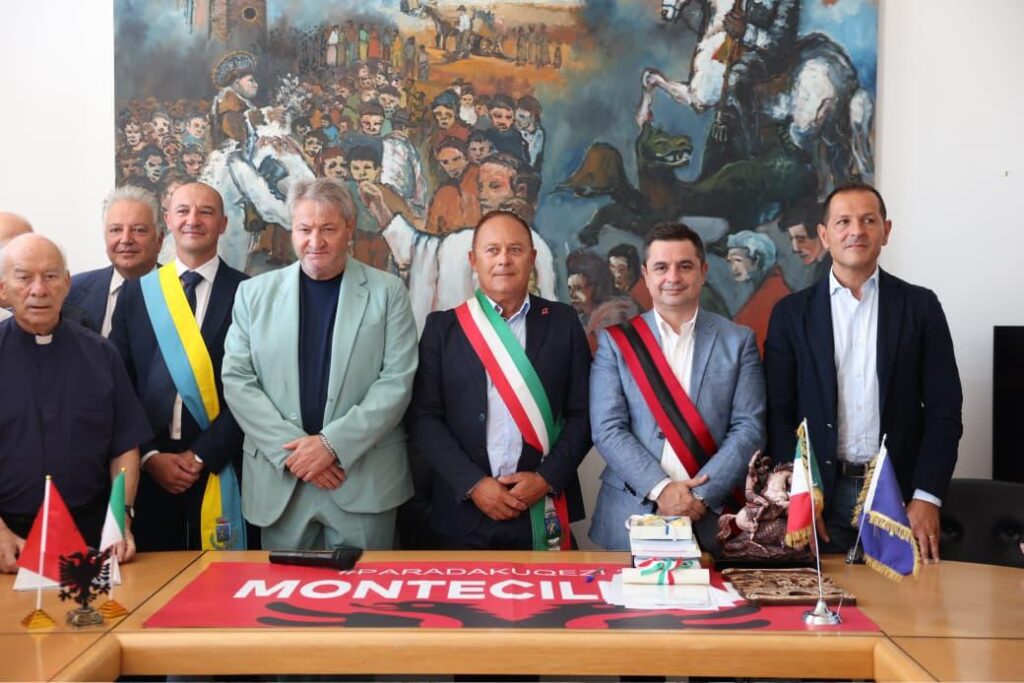 Gemellaggio Montecilfone-Berat, Roberti: “Ponte tra due popoli uniti da storia, identità e futuro”