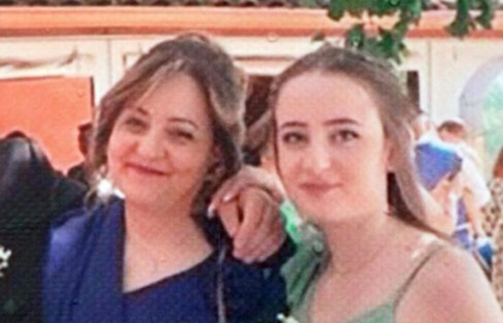 Avvelenate con la ricina, l’autopsia “scagiona” i medici: “Dosi elevate. Impossibile salvarle”