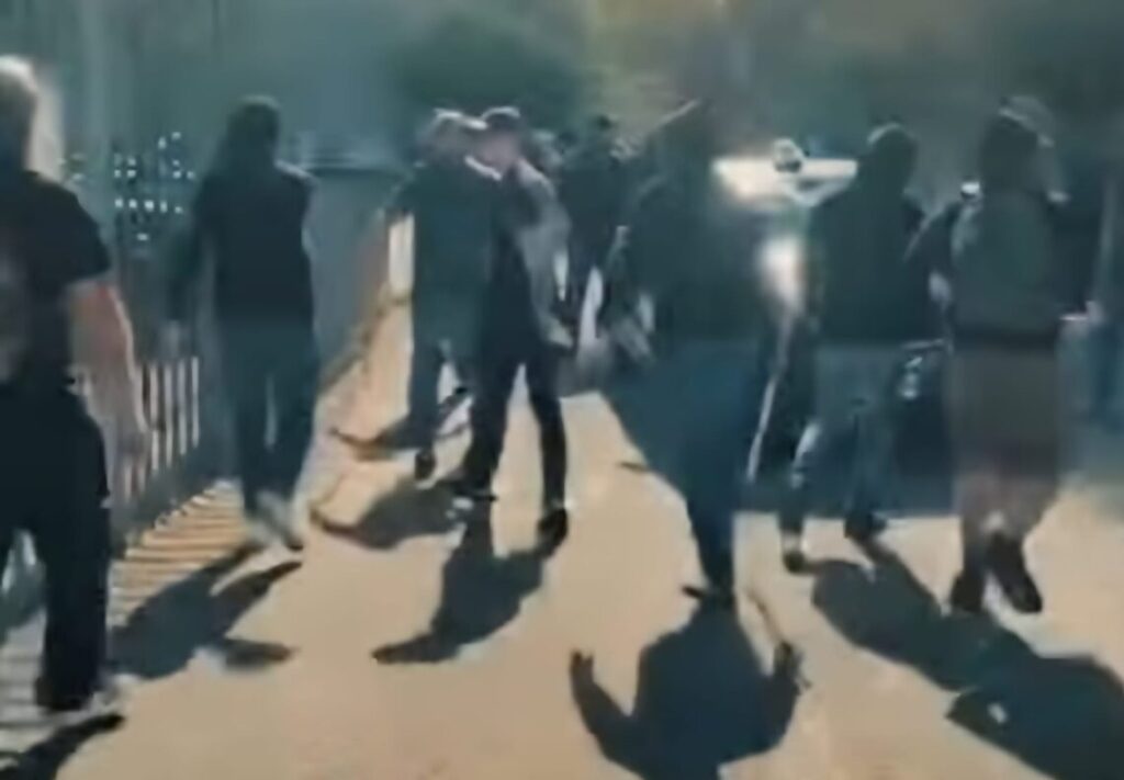 Ultras della Torres armati di bastoni sotto la Curva Nord, “la Questura deve delle spiegazioni”